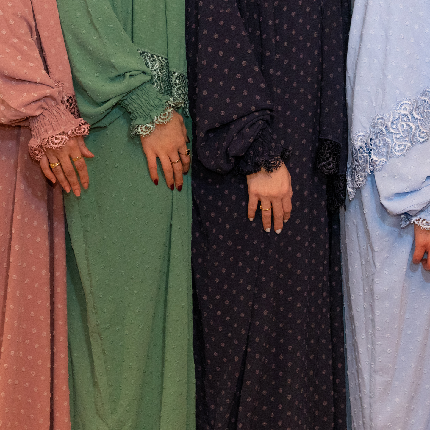 Dotted Abaya